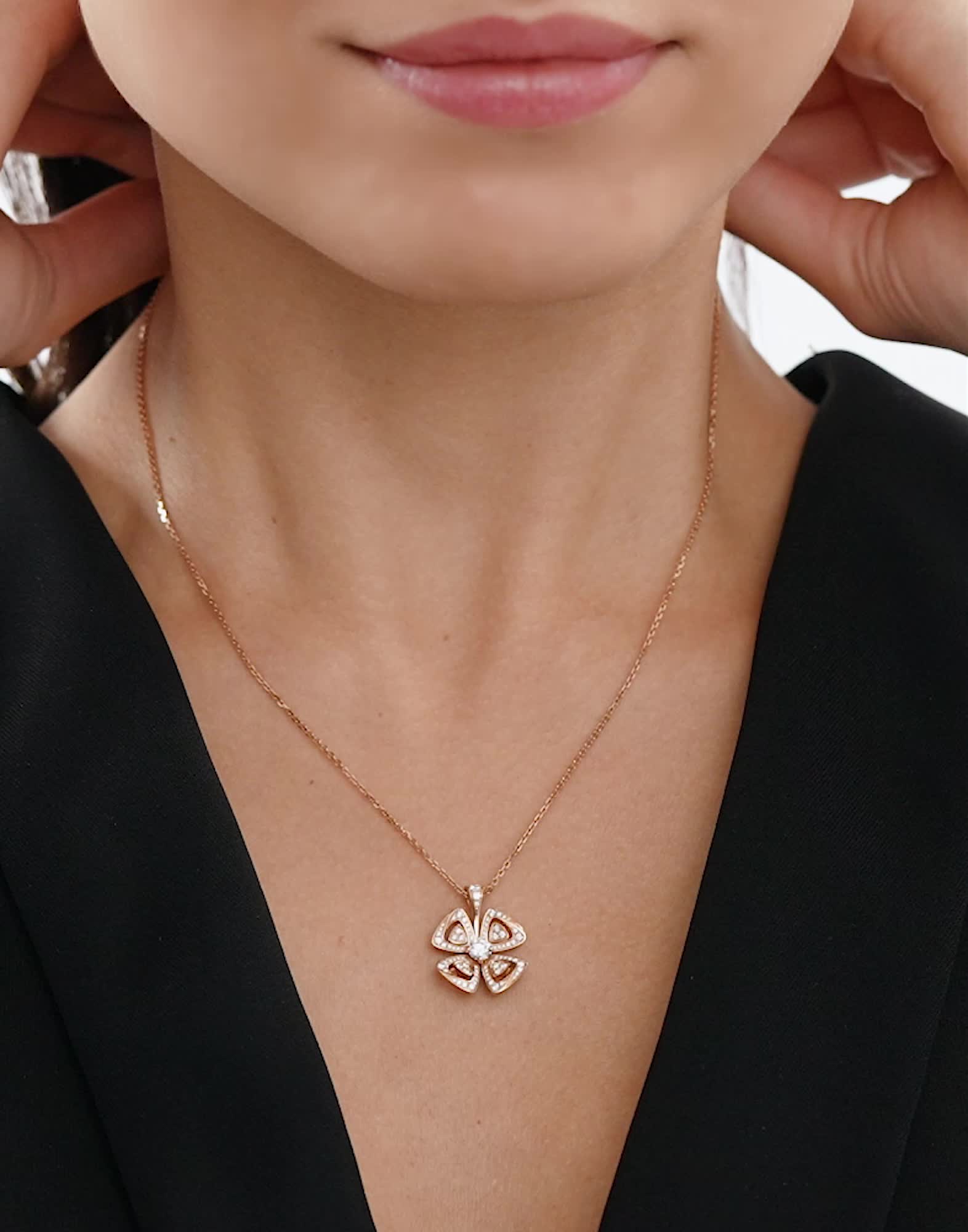 プリザーブドフラワー ブーケ BVLGARI Rose gold Fiorever Necklace with 0.6 ct Diamonds | Bvlgari