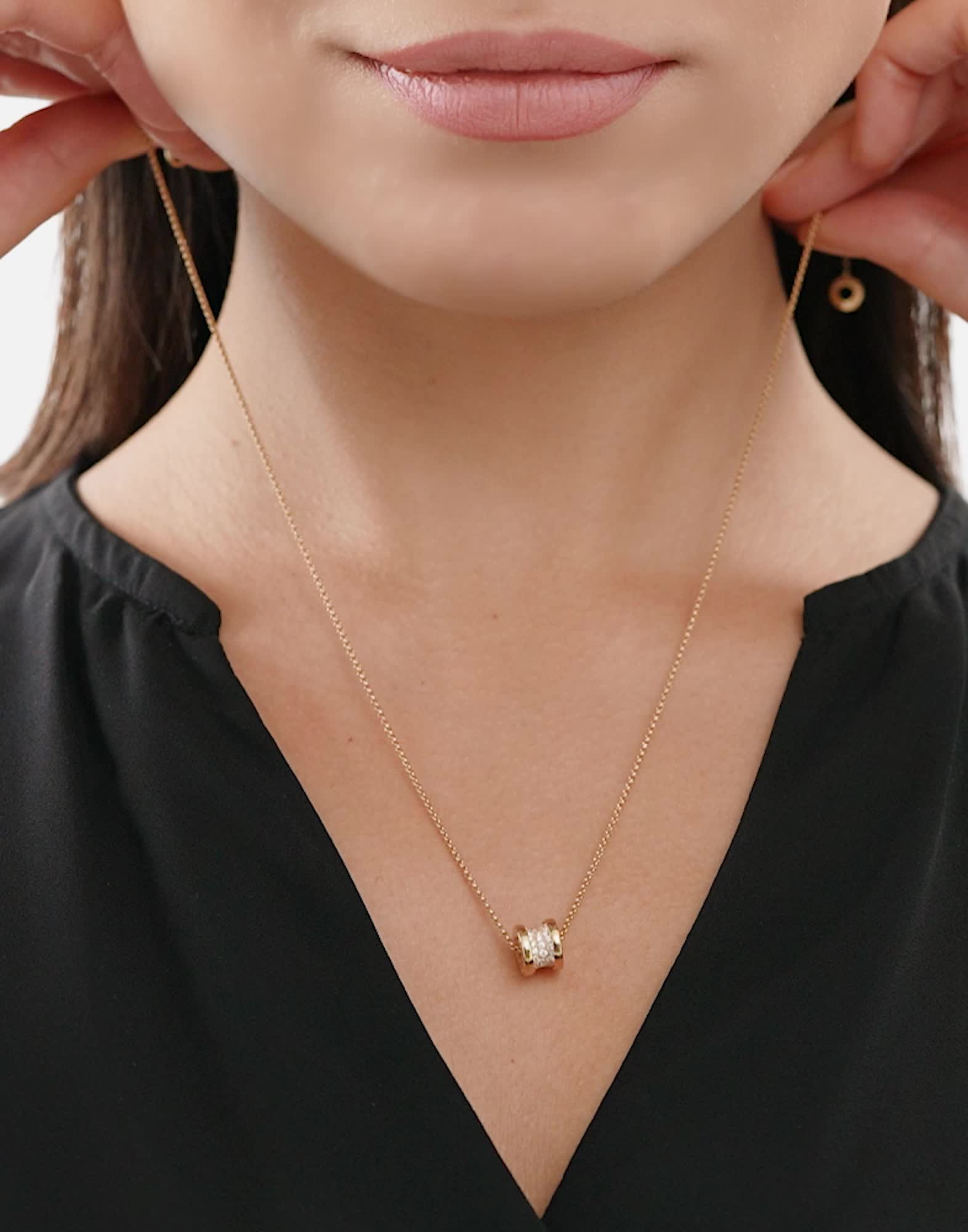 Yellow gold B.zero1 Necklace with 0.31 ct Diamonds | Bvlgari