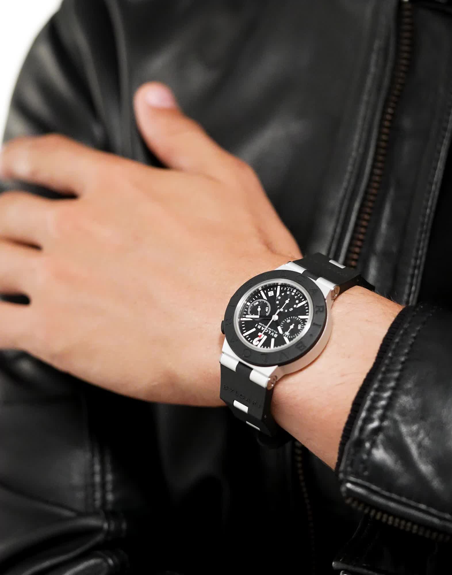 アルミニウムチタン ブルガリ アルミニウム ウォッチ ブラック 103868